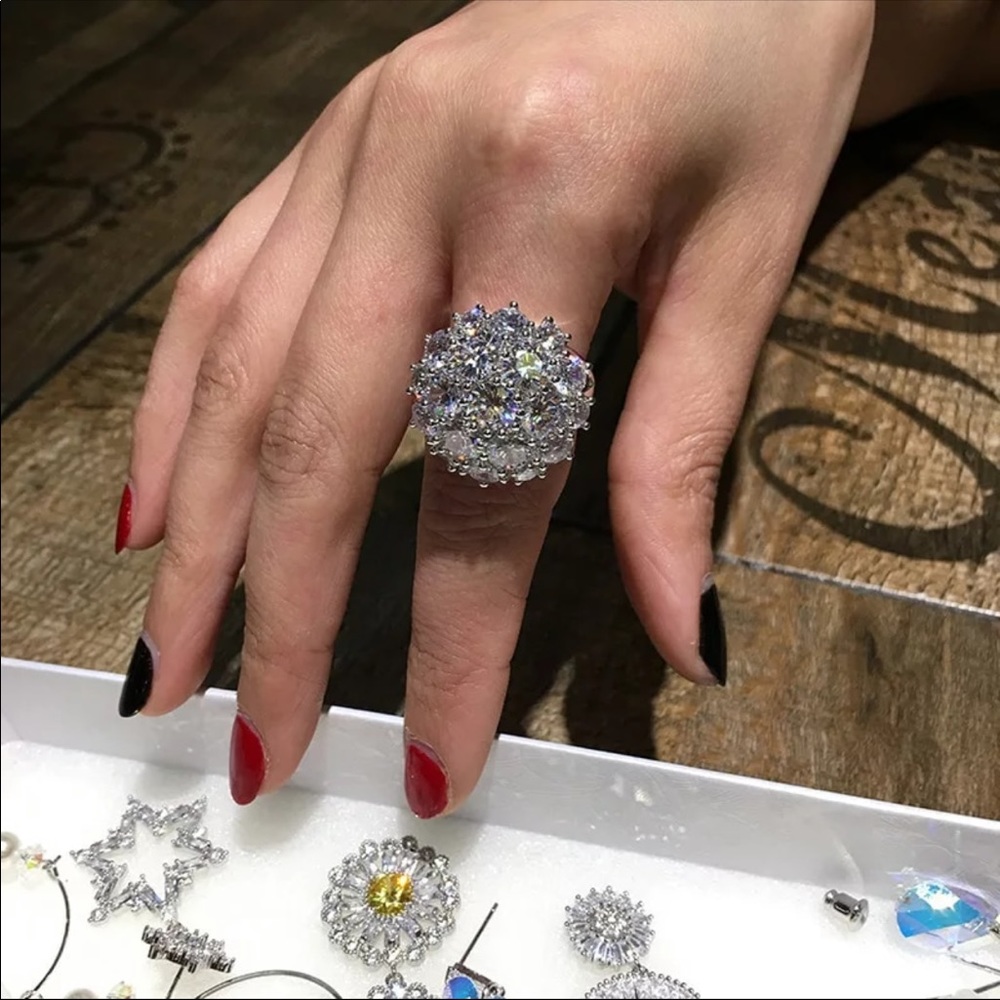 New 925 Sterling Silver Color Flower Sharp Rings - Picture 2 of 4
